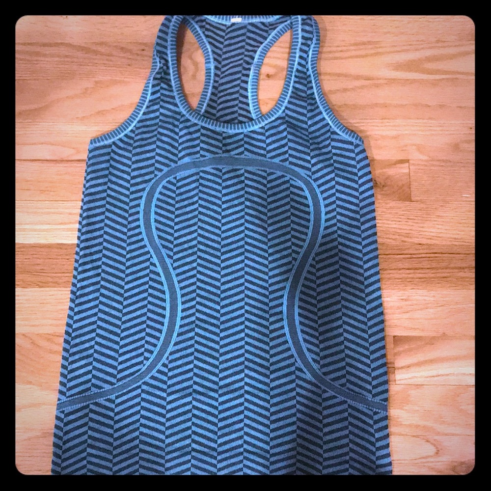 Lululemon turquoise stripe tank size small